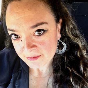 Meet your Posher, Melodie